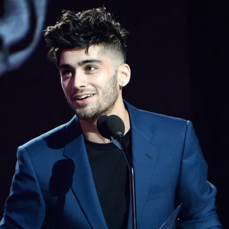 Zayn Malik with textured blowout taper